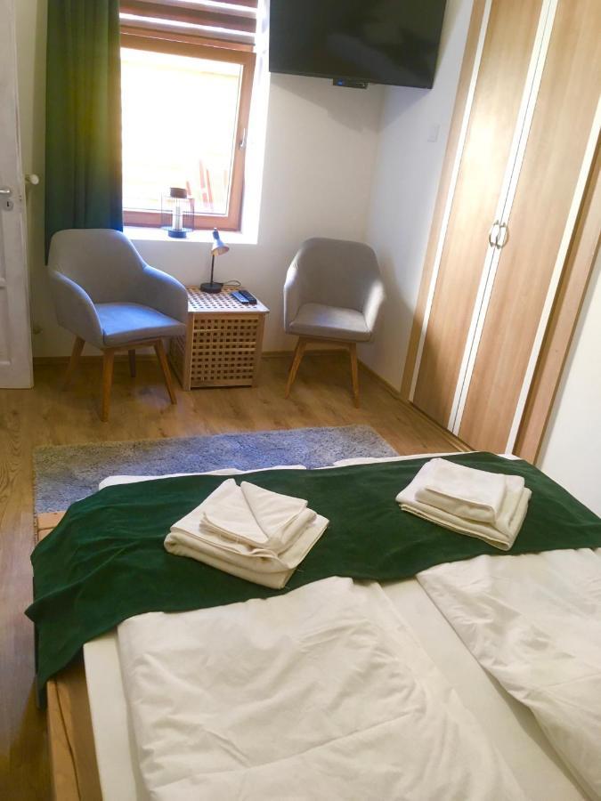 Boroka Apartman Belvaros Veszprém Extérieur photo